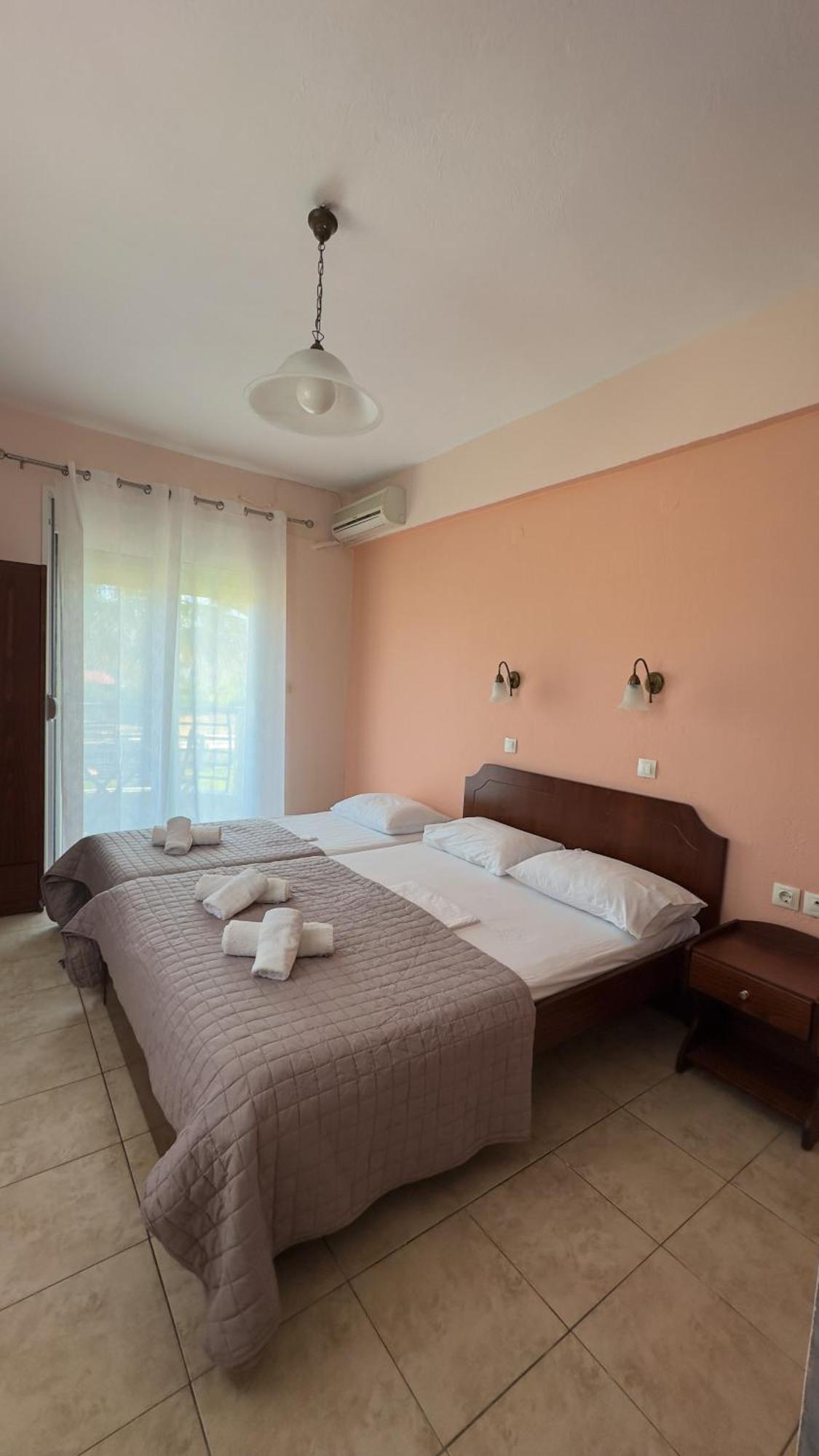 Tsipos Rooms Sztavrósz Kültér fotó